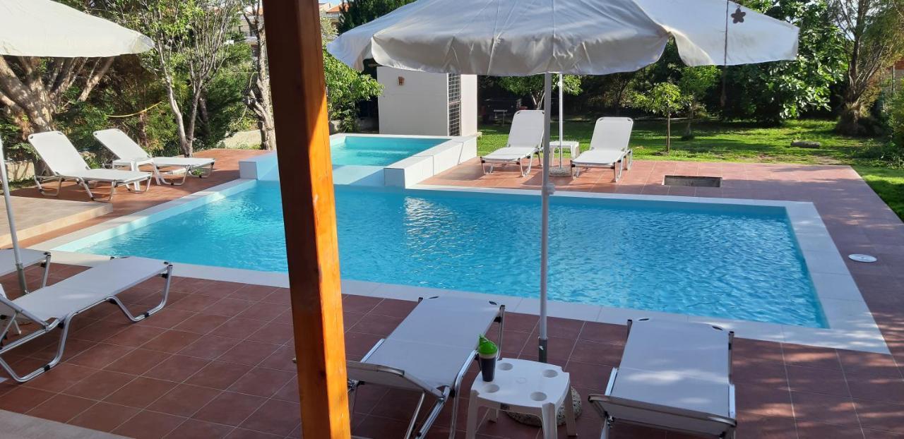 Maria Lemoni Swimming Pool Apartment เนอา สกีโอนี ภายนอก รูปภาพ