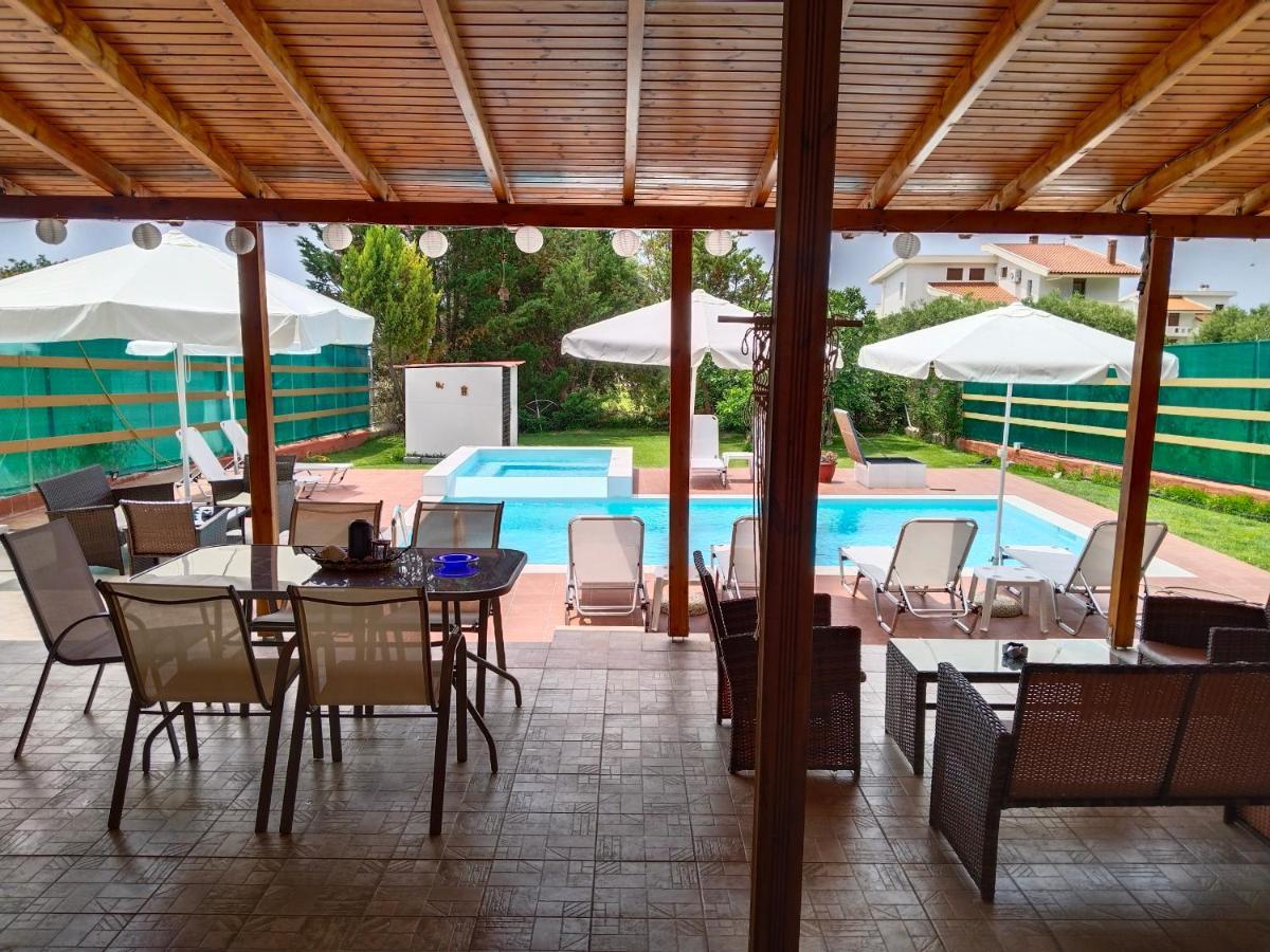 Maria Lemoni Swimming Pool Apartment เนอา สกีโอนี ภายนอก รูปภาพ